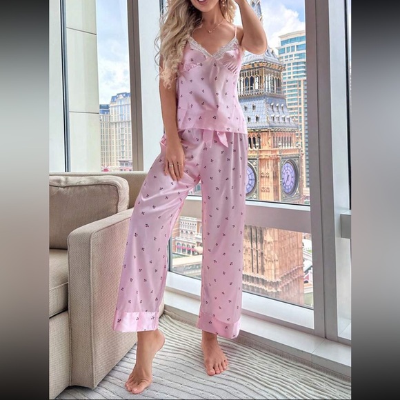 Satin Top & Pant Pj Set 💤 - Picture 5 of 6